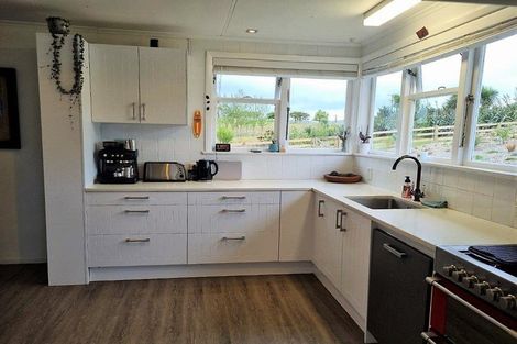 Photo of property in 581 Lawrence Road, Kaiwaka, 0573