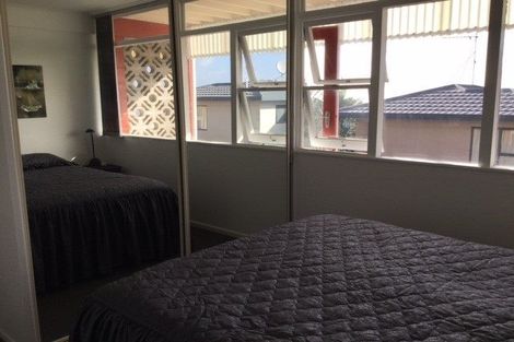 Photo of property in 12/219 Onewa Road, Birkenhead, Auckland, 0626