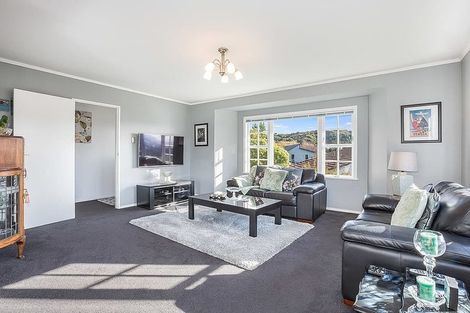 Photo of property in 23 Hicks Close, Whitby, Porirua, 5024