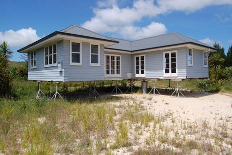 Photo of property in 960a Oneriri Road, Kaiwaka, 0573