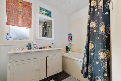 Photo of property in 17a Charles Road, Hannahs Bay, Rotorua, 3010