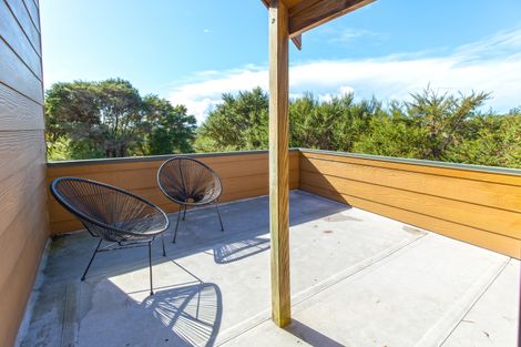 Photo of property in 60 Scott Road, Stanmore Bay, Whangaparaoa, 0932