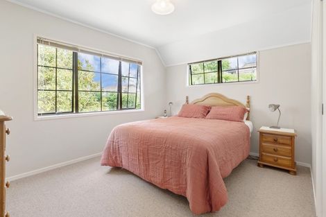 Photo of property in 12 Cumbrian Place, Conifer Grove, Takanini, 2112