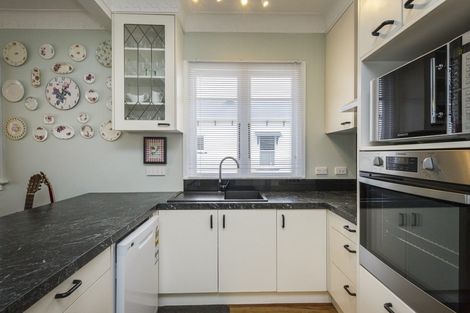 Photo of property in 4 Wellington Street, Feilding, 4702