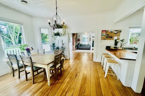 Photo of property in 160a Frankley Road, Frankleigh Park, New Plymouth, 4310