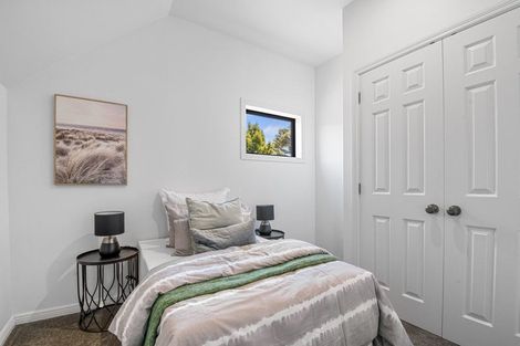 Photo of property in 1034 Scenic Drive North, Swanson, Auckland, 0816