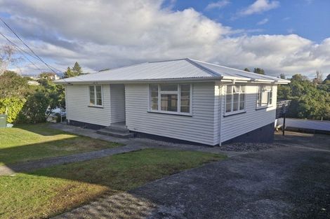 Photo of property in 7b Tasman Street, Vogeltown, New Plymouth, 4310