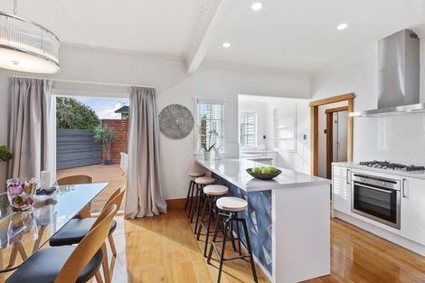 Photo of property in 13 Norton Park Avenue, Fairfield, Lower Hutt, 5011