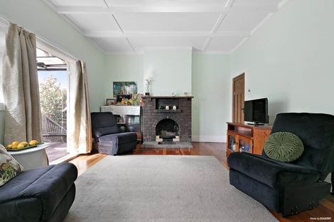 Photo of property in 12 Rata Street, New Lynn, Auckland, 0600