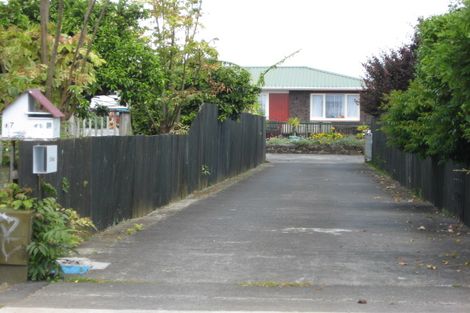 Photo of property in 17 Tironui Station Road East, Papakura, 2112