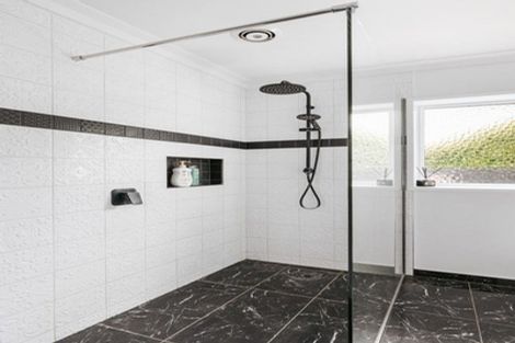 Photo of property in 95a Harbour View Road, Omokoroa, 3114