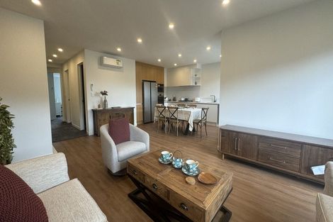 Photo of property in 10 Monstedt Terrace, Windsor Park, Auckland, 0632