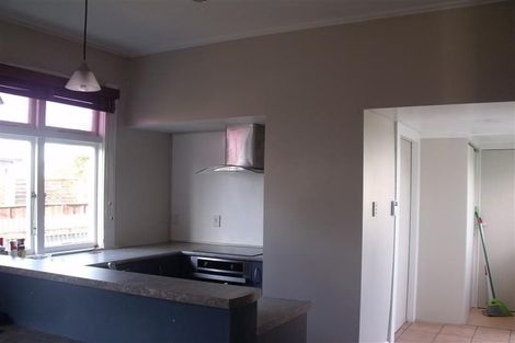 Photo of property in 801 Jervois Street, Mayfair, Hastings, 4122