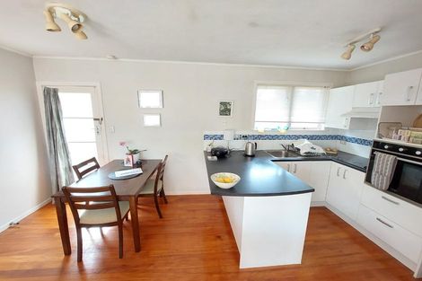 Photo of property in 1/43 Stanley Avenue, Milford, Auckland, 0620