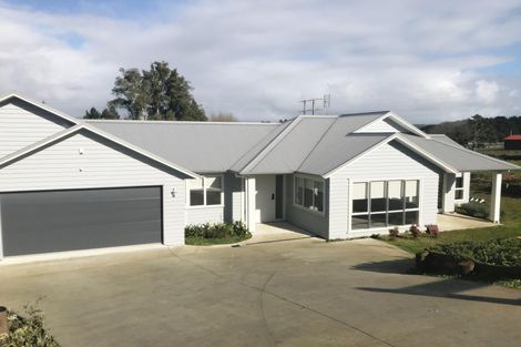 Photo of property in 6 Mcintosh Drive, Pokeno, 2471