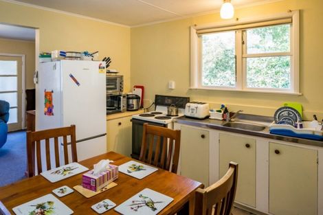 Photo of property in 66 Tilley Road, Paekakariki, 5034