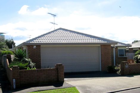 Photo of property in 2 Courthouse Lane, Orewa, 0931
