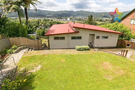 Photo of property in 7b Gurney Road, Kelson, Lower Hutt, 5010