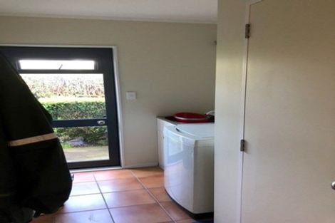 Photo of property in 56 Fernaig Street, Papakura, 2110