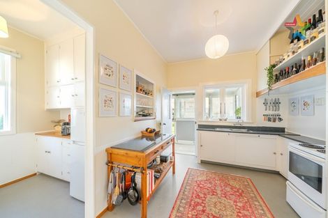 Photo of property in 35 Cuba Street, Petone, Lower Hutt, 5012