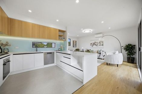 Photo of property in 28b Kereru Street, Henderson, Auckland, 0612