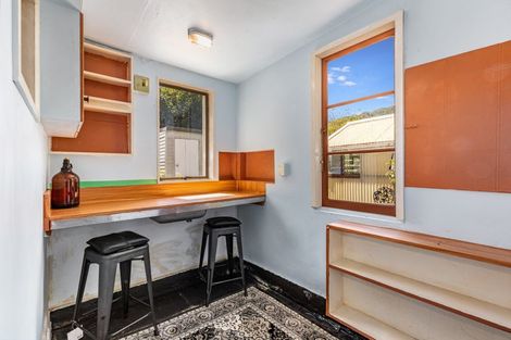 Photo of property in 27 Hayward Terrace, Waiwhetu, Lower Hutt, 5010