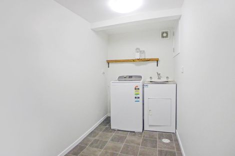 Photo of property in 132a Ireland Road, Mount Wellington, Auckland, 1060