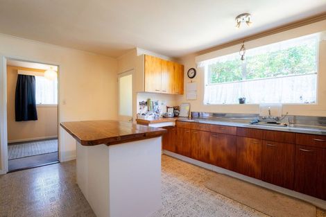 Photo of property in 72 Hinemoa Street, Birkenhead, Auckland, 0626