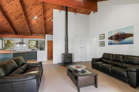 Photo of property in 1304 Glenbrook Road, Glenbrook, Waiuku, 2681