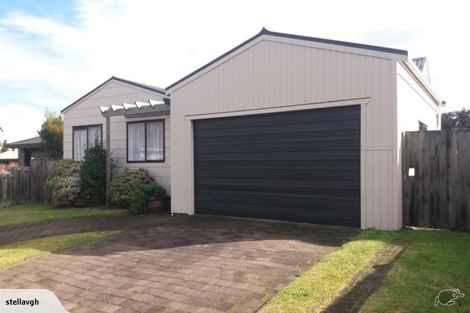 Photo of property in 6 Orchard Place, Lynmore, Rotorua, 3010