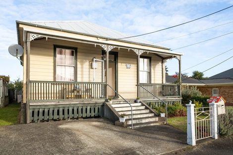 Photo of property in 412a Willoughby Street, Thames, 3500