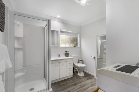 Photo of property in 2/69 Bay Street, Red Beach, 0932