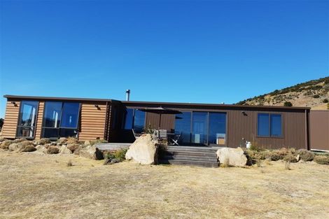 Photo of property in Luggate-cromwell Road, Queensberry, Cromwell, 9383