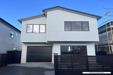 Photo of property in 15 Octans Road, Westgate, 0814