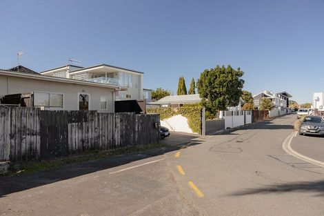 Photo of property in 38 May Street, Mount Maunganui, 3116