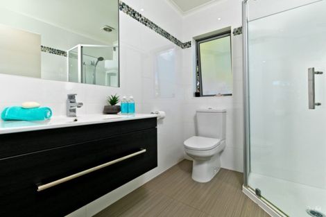 Photo of property in 161a Deep Creek Road, Torbay, Auckland, 0630