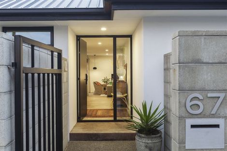 Photo of property in 67 Mays Road, St Albans, Christchurch, 8052