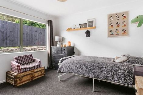 Photo of property in 21b Dingadee Street, Welcome Bay, Tauranga, 3112