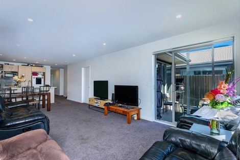 Photo of property in 40 Horoeka Street, Russley, Christchurch, 8042