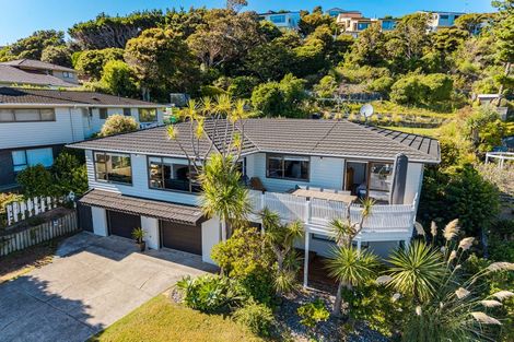 Photo of property in 12 Bosun Terrace, Whitby, Porirua, 5024