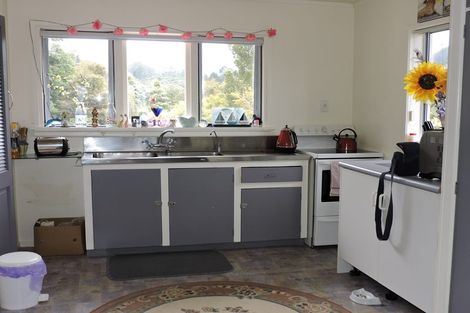 Photo of property in 8 Jean Road, Te Mata, Thames, 3575