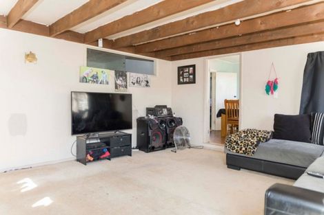 Photo of property in 4 Victor Street, Dannevirke, 4930