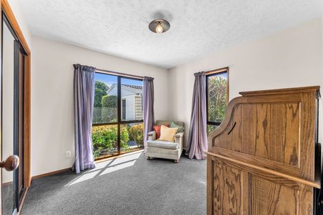 Photo of property in 10 Rowanwood Close, Halswell, Christchurch, 8025