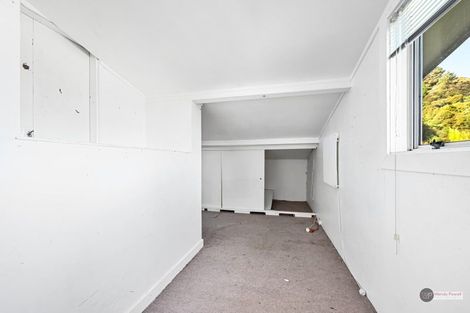 Photo of property in 15 John Street, Stokes Valley, Lower Hutt, 5019