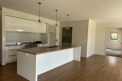 Photo of property in 6 Deol Drive, Pukekohe, 2120