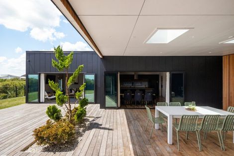 Photo of property in 127 Te Huia Drive, Flagstaff, Hamilton, 3210