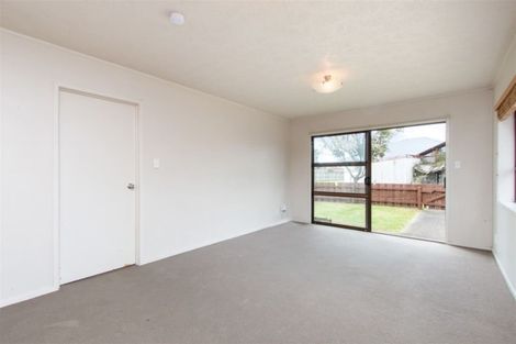 Photo of property in 2/6 Miami Street, Mangere East, Auckland, 2024