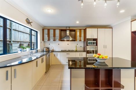 Photo of property in 1a Simmental Crescent, Somerville, Auckland, 2014