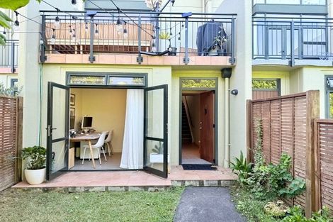 Photo of property in 35e Northcroft Street, Takapuna, Auckland, 0622