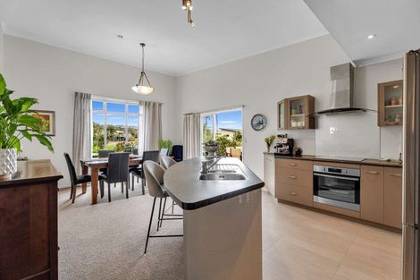 Photo of property in 18 Pacific Place, Whitianga, 3510